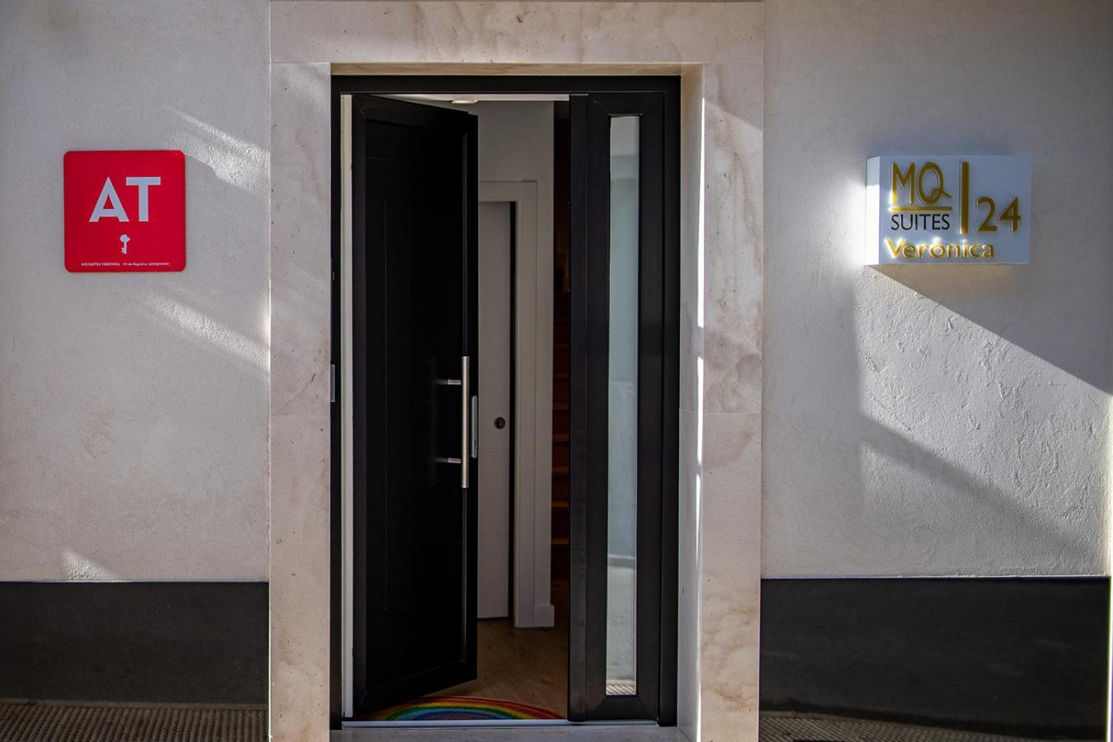 Mq Suites Veronica Valdepeñas Esterno foto